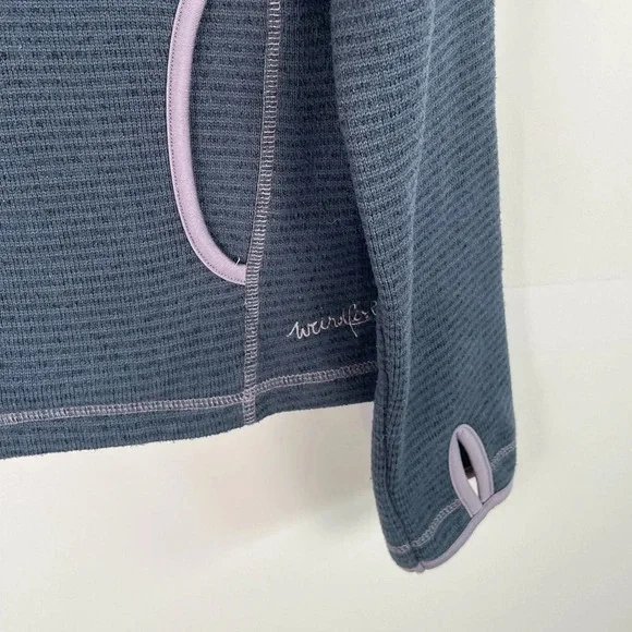 WeirdFish Blue Purple Pullover Quarter 1/4 Zip Sweater Performance Fleece S/M - Picture 6 of 12